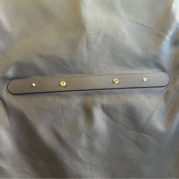 Louis Vuitton Authentic Garment Bag Brass Detailing - Picture 8 of 15